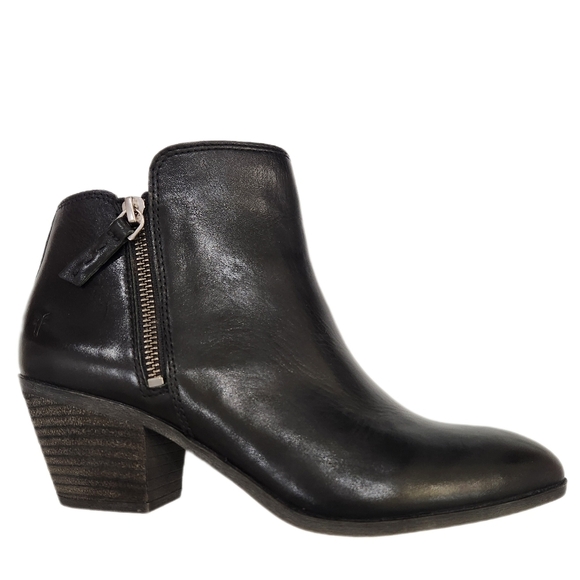 Frye Black Judith Zip Ankle Bootie,Women's 8 - Picture 1 of 7